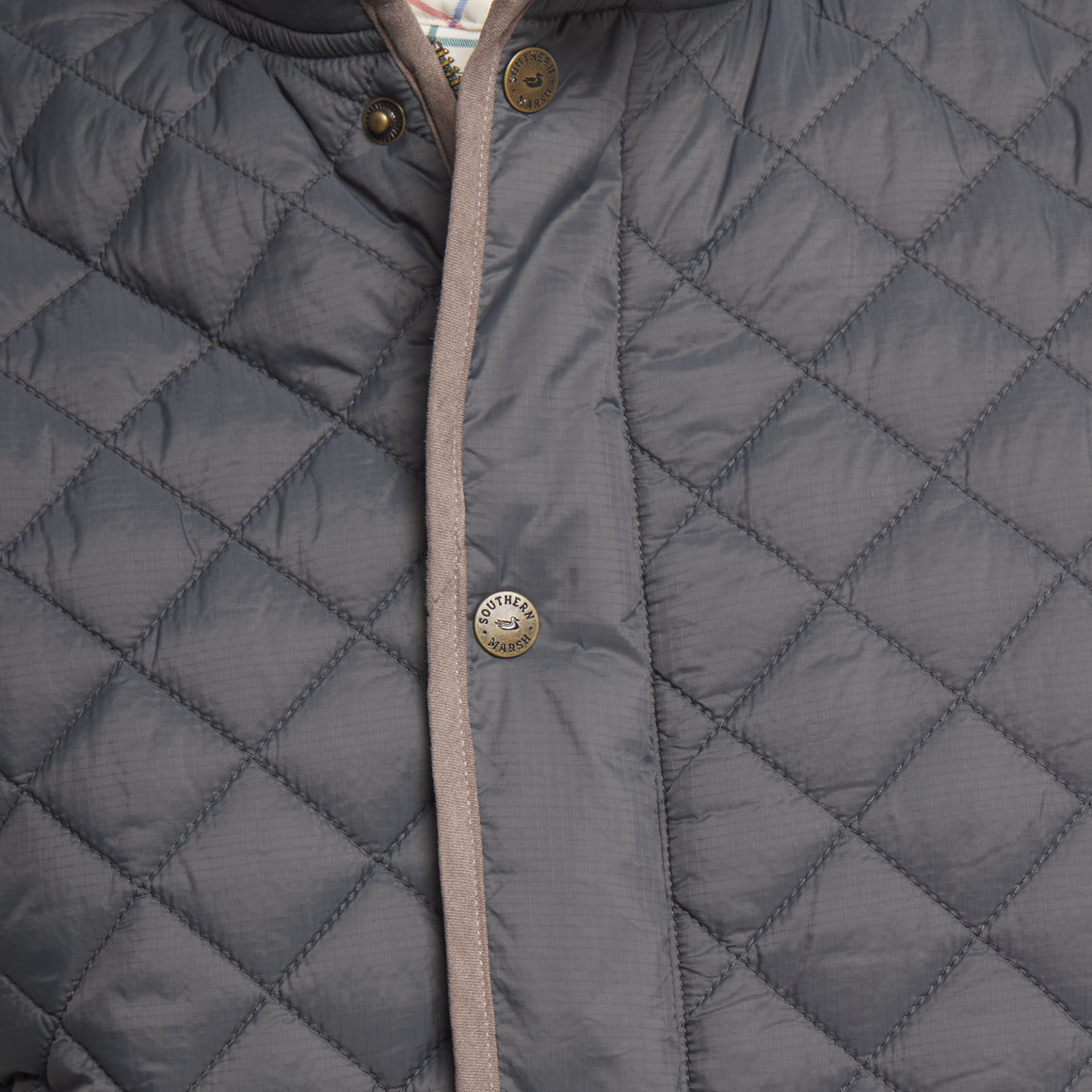 Slate Gray | ON MODEL | DETAIL